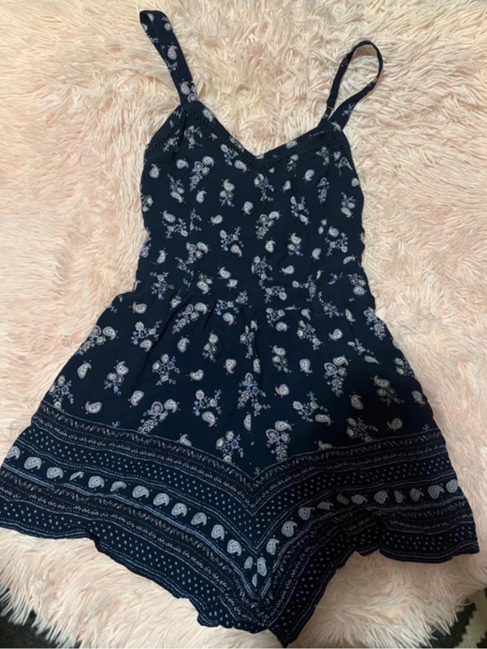 NWOT Hollister romper